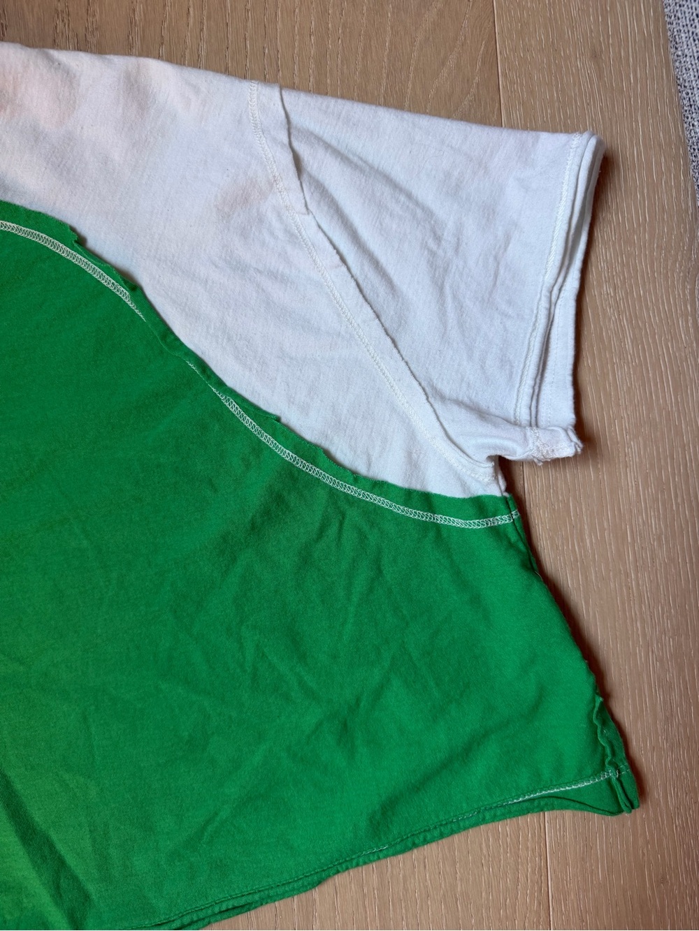 Urban Outfitters Crop Top - Picture 3 of 3